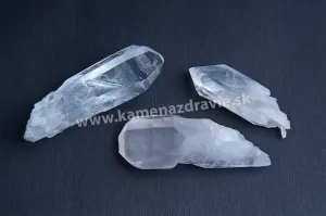 Monokryštály krištáľu