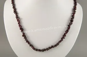 Granát - sekaný náhrdelník