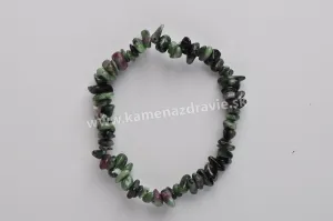 Rubín v zoisite - sekaný náramok gumičkový
